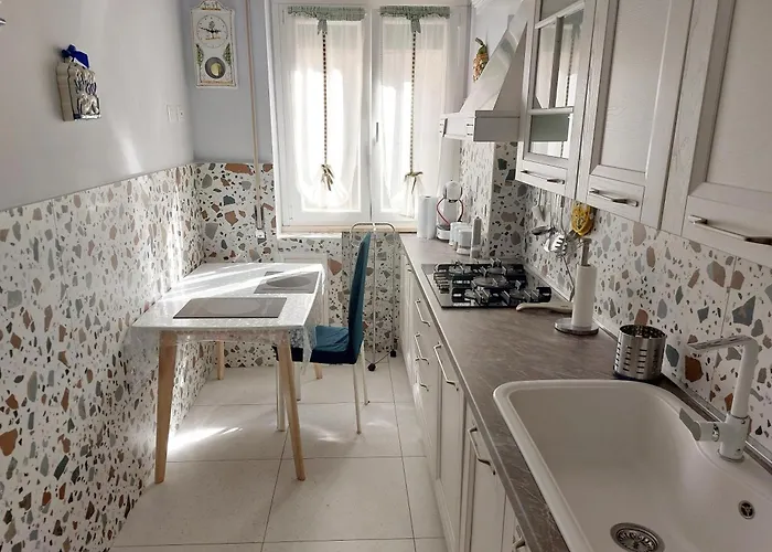 Tra Le Antiche Mura E Garbatella * Rzym